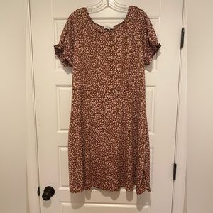 Gilli flower rayon dress.  Size 3X, but fits like a 2X